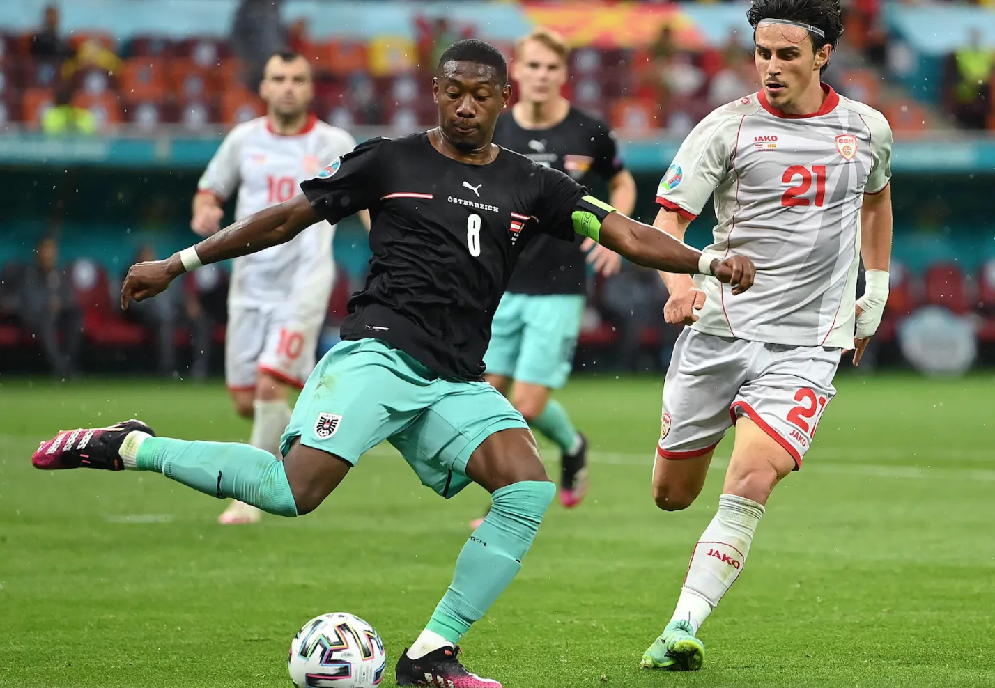 vị trí trong bóng đá tiền vệ cánh