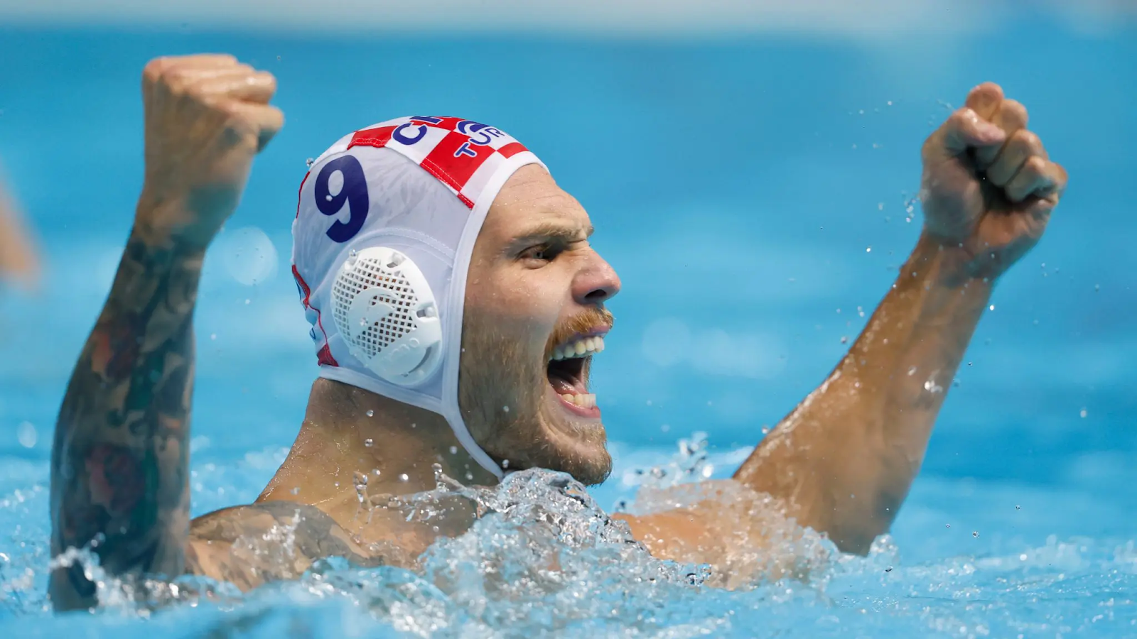 Cá cược bóng nước