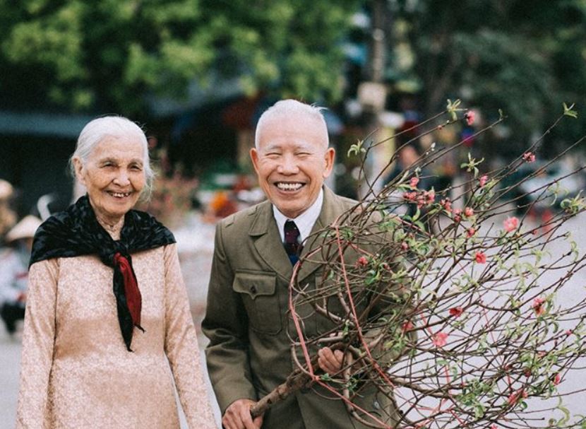 Khám phá giấc chiêm bao thấy ông bà đã mất đang nói chuyện