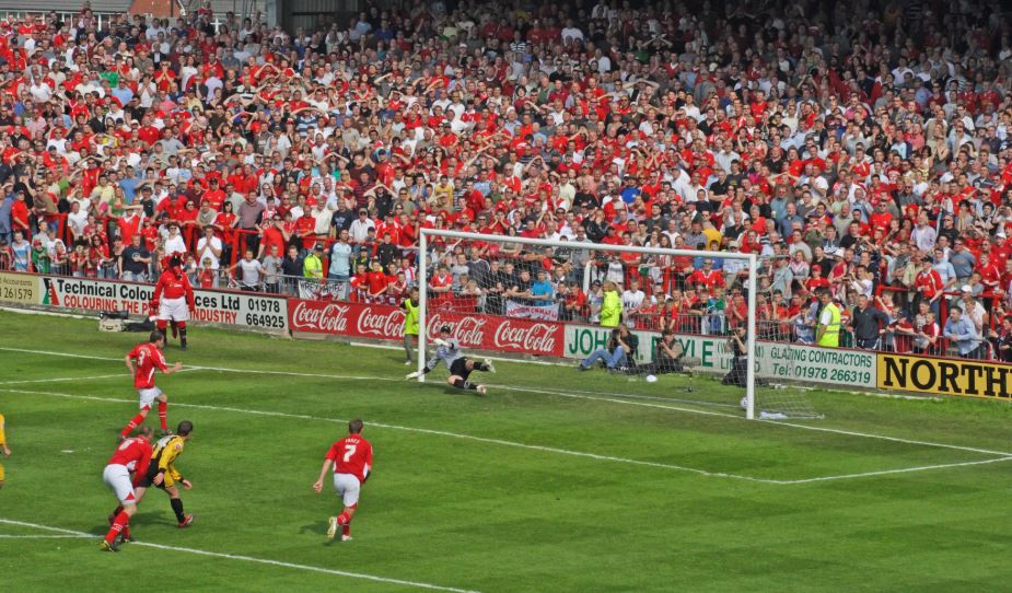 Luật liên quan tới bóng cùng các tình huống khác